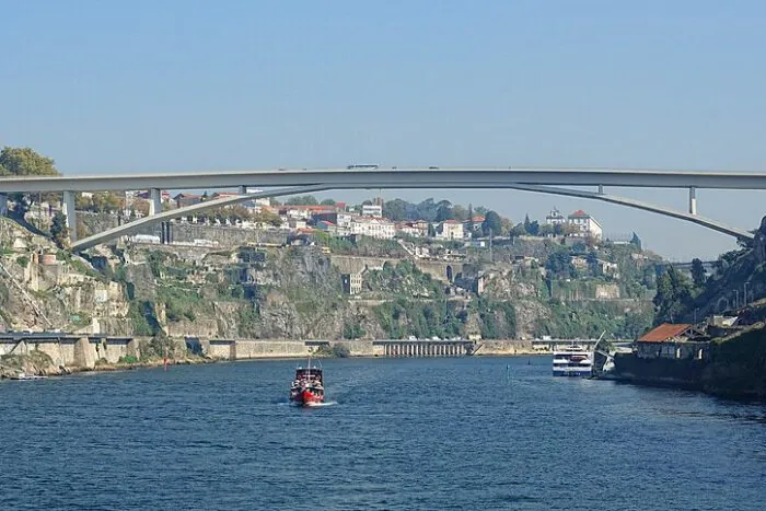 Using AI to keep bridges safe